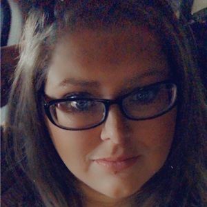 Meet your Posher, Meagan